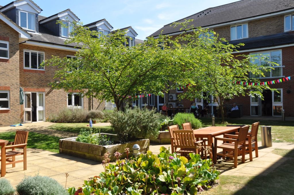 Carlton Court Care home in Barnet North London Outdoor Space