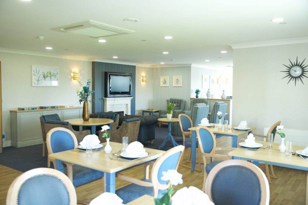 Carlton Court Care home in Barnet North London Cafe/ Lounge Atmosphere