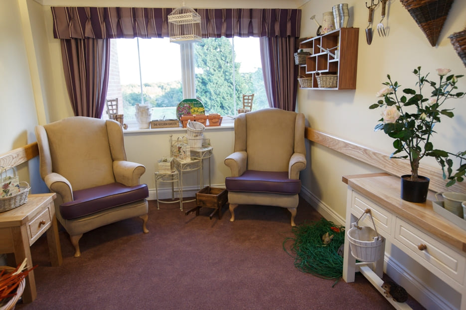 Cooperscroft Care home Northaw TLC Care two seating area