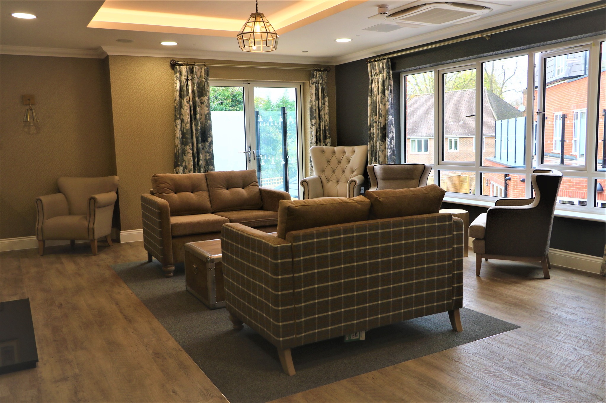Kailash Manor Luxury Living Room Pinner Care Home