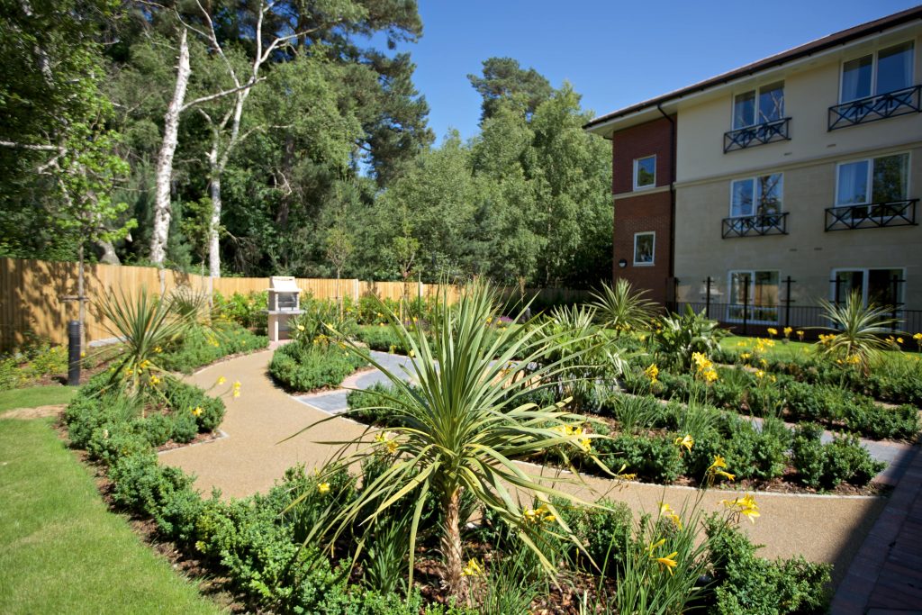 Farnborough Camberley Manor Care Home gardens