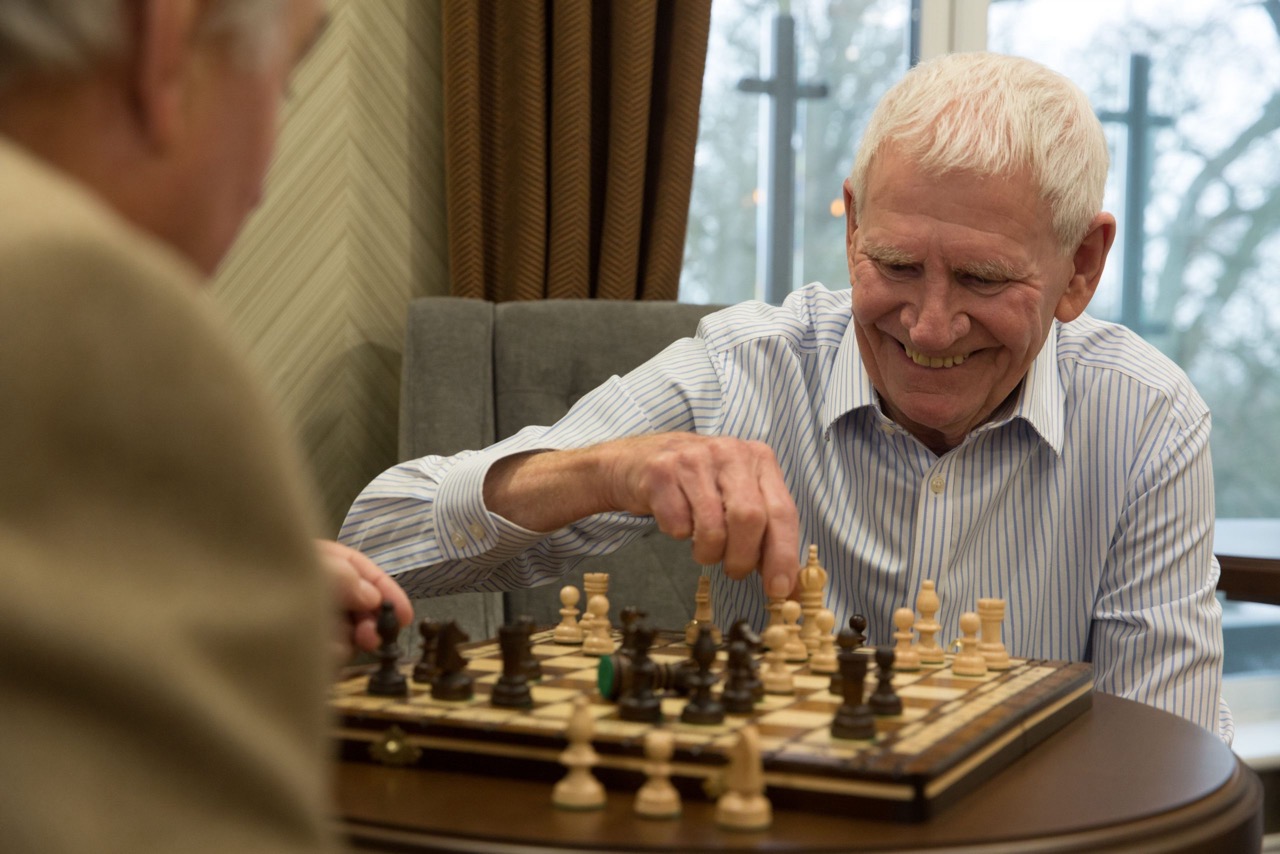Cuffley Manor - Dementia Support - TLC Care